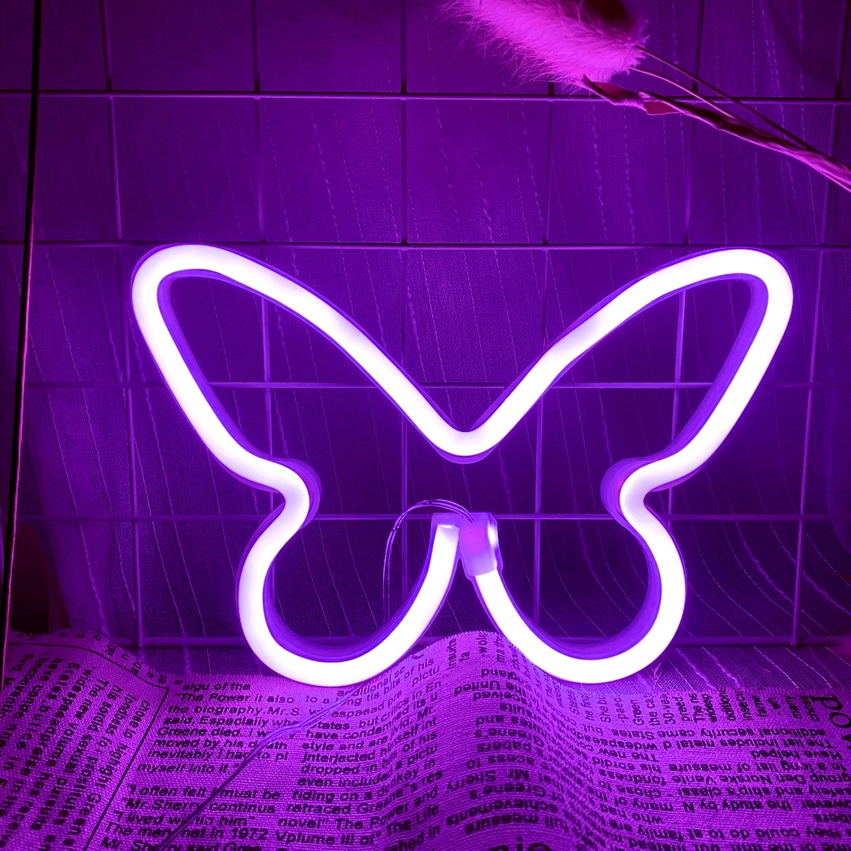 LED バタフライ ネオンライト、USB またはバッテリー駆 - Foyer Lighting Wall Decor のレビューと価格
