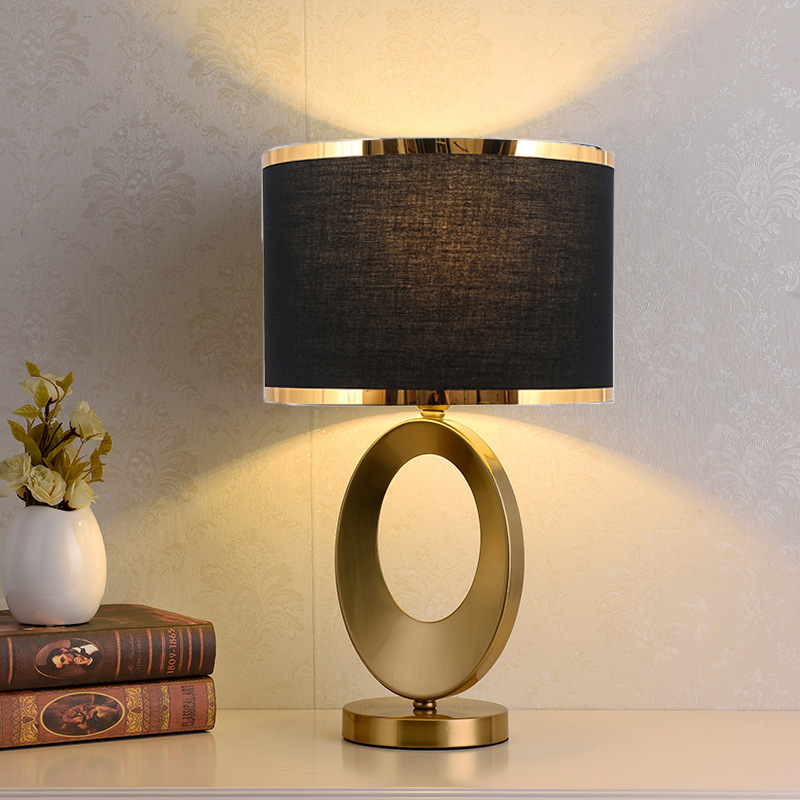 北欧風ライトラグジュアリー小型デスクランプ寝室リビングルーム - Lighting Decor For Room のレビューと価格