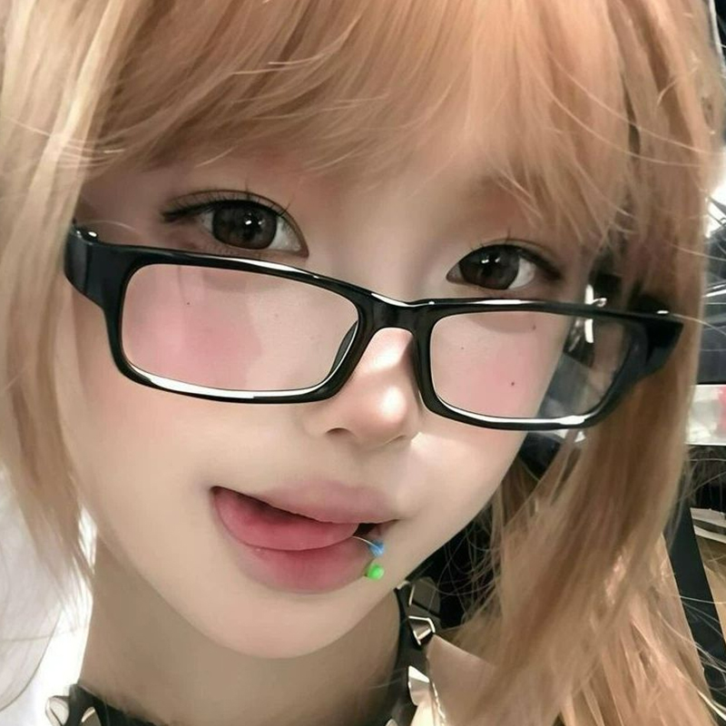 レトロスクエアスモールフレームメガネ女性ガールズブラック抗青 - Japanese Lighting Decor のレビューと価格